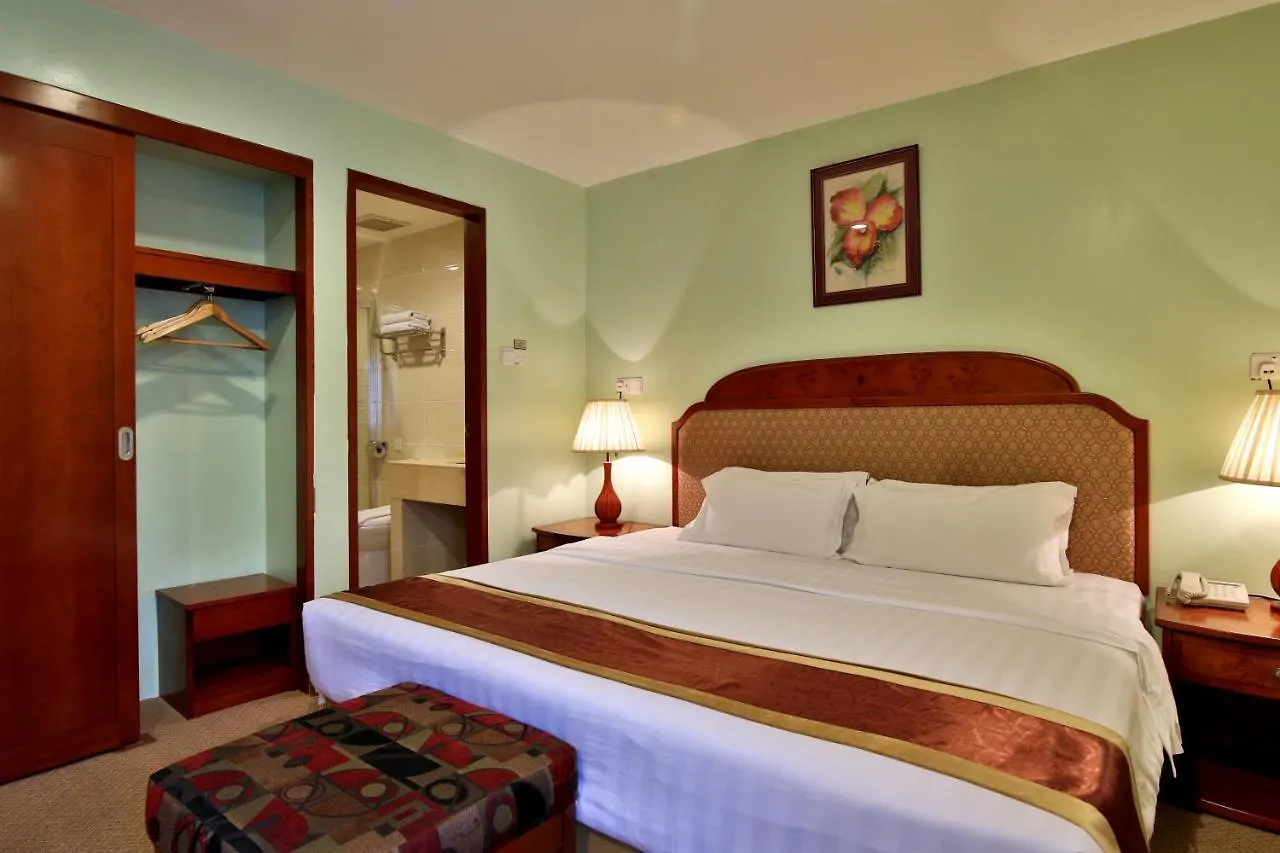 Winner Hotel Kota Kinabalu 2*,